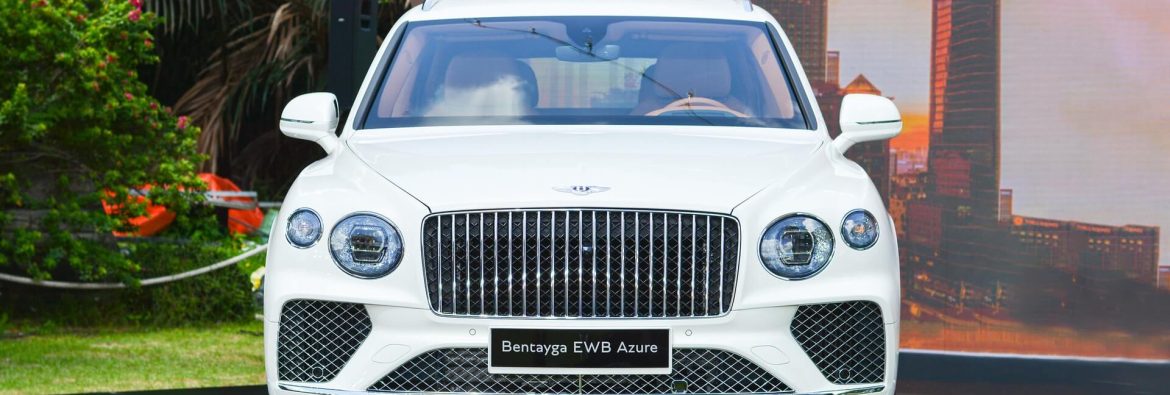 Bentley Bentayga EWB Azure