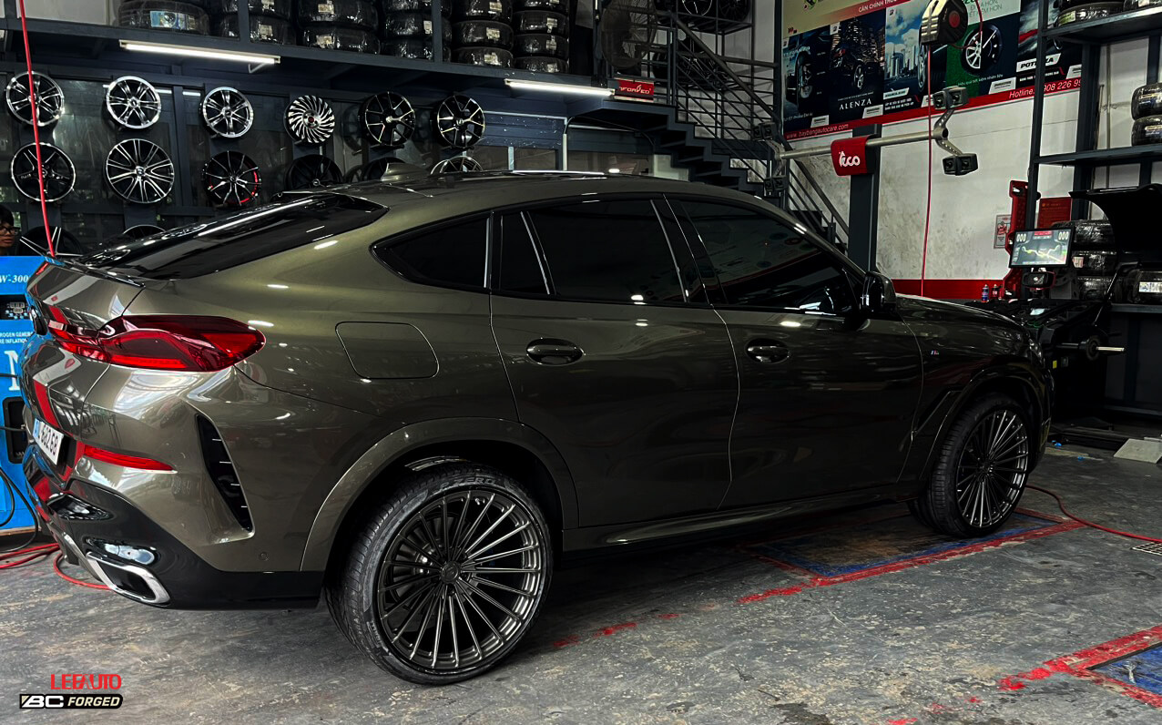 BMW X6 G06 độ mâm BC Forged EH201 chính hãng