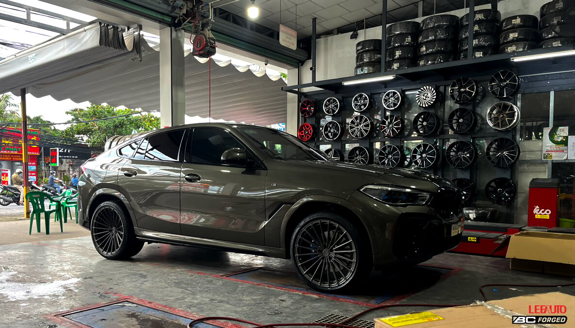 BMW X6 G06 độ mâm BC Forged EH201 chính hãng