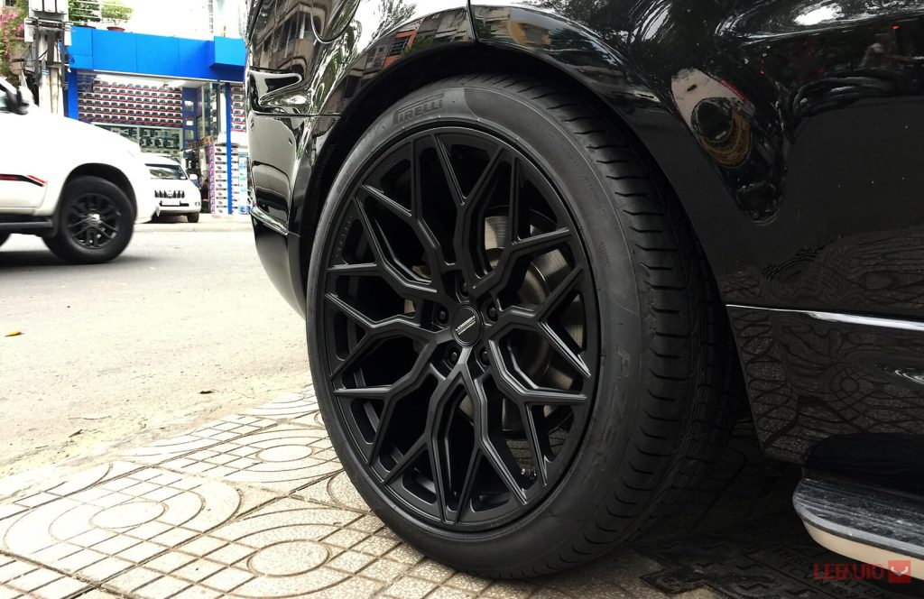 Range Rover Sport độ mâm Vossen HF-2