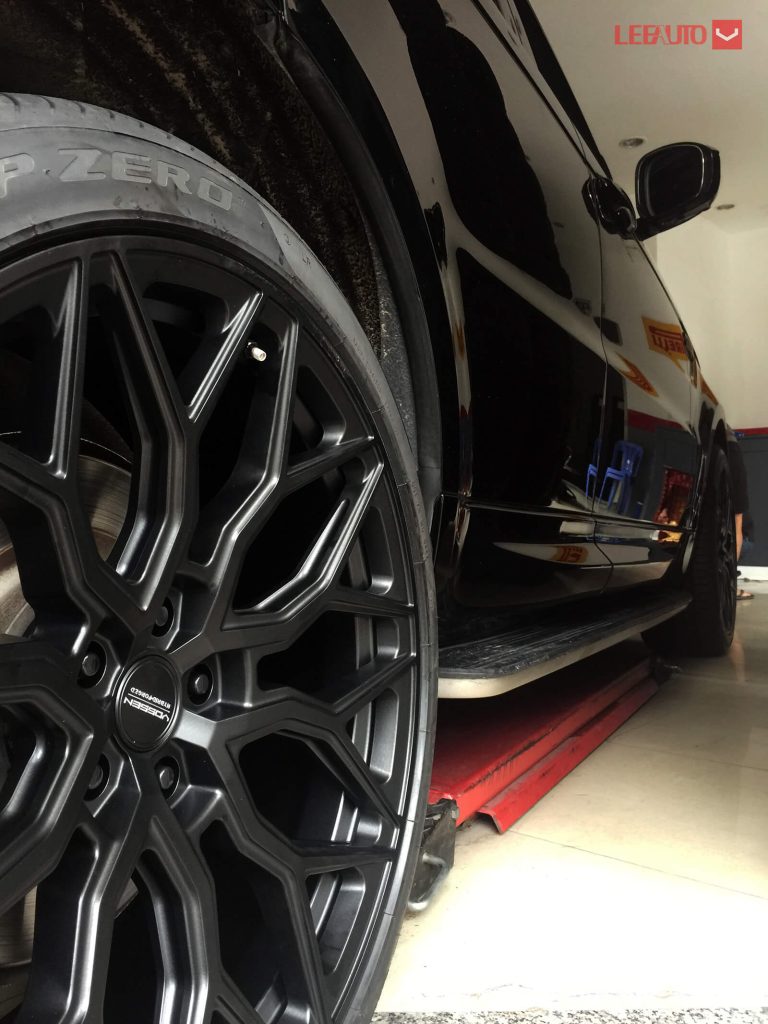 Range Rover Sport độ mâm Vossen HF-2