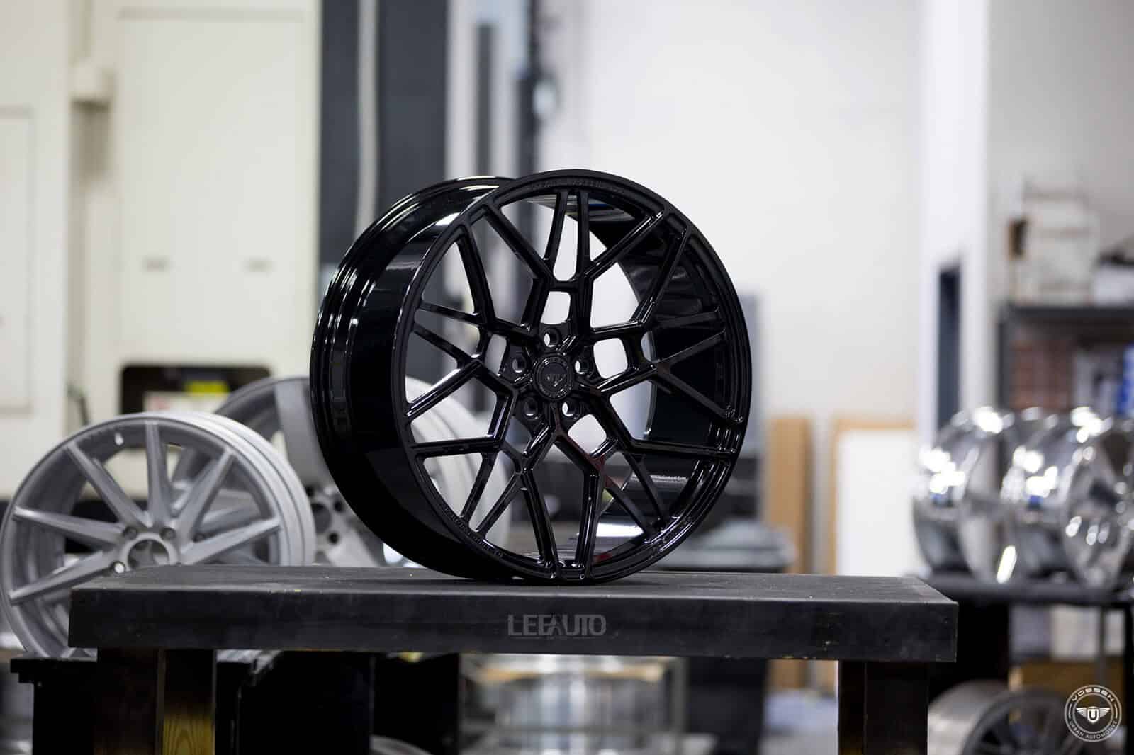 Vossen UV-1 Gloss Black